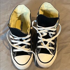 Converse  Black and White High-Top Sneakers
Men's 6 women's  8